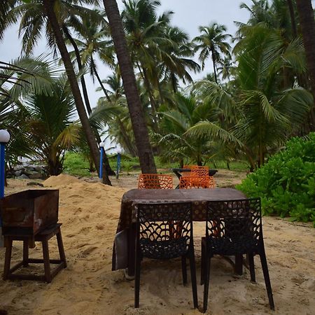 Blue Water Beach Homestay - Private Beach Dh Kalyānpur Buitenkant foto