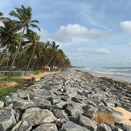 Blue Water Beach Homestay - Private Beach Dh Kalyānpur Buitenkant foto